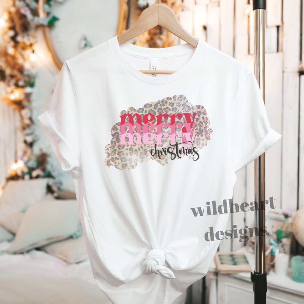 Merry Christmas Leopard Print Christmas T-shirt, Christmas Shirt, Unisex XS-2X - Picture 1 of 2